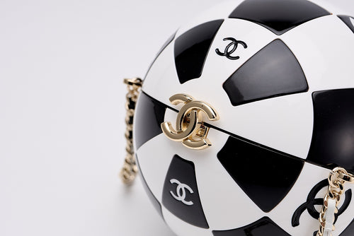 Chanel Éclipse Orb Minaudière