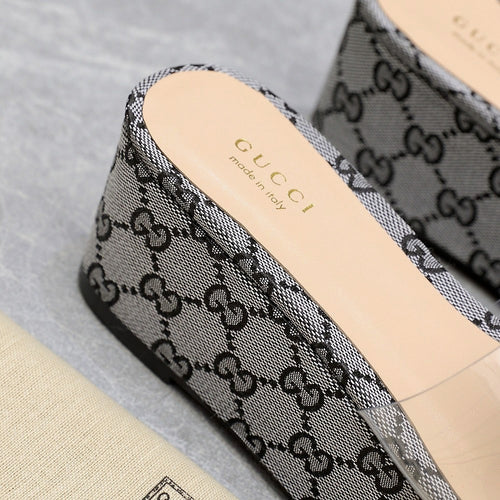 GG Wedge Sandals