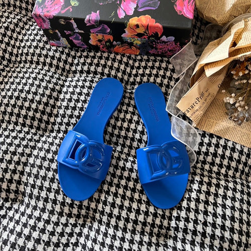 D & G Slides