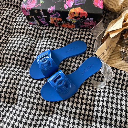 D & G Slides