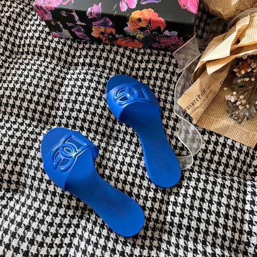 D & G Slides