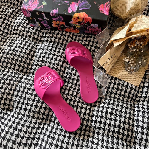D & G Slides