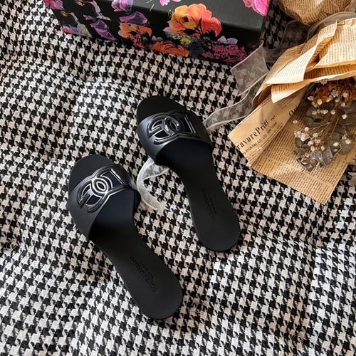 D & G Slides