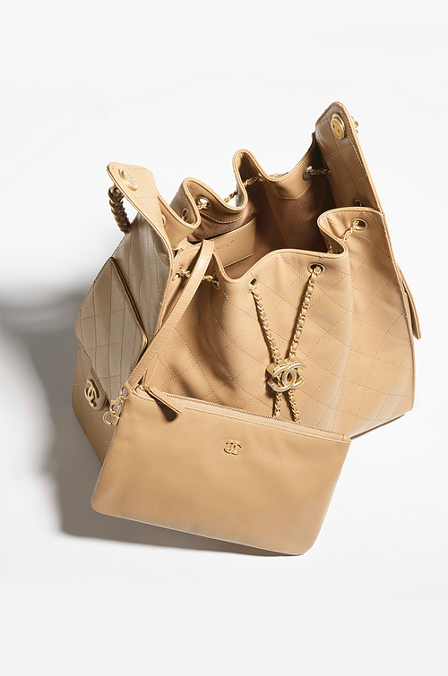 Chanel 22 Hobo Drawstring Tote Bag – Beige Quilted Calfskin with Gold-Tone Hardware