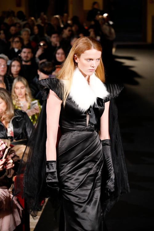 Puissance Sculptée FW27 – Nocturne Royale Fur-Collared Satin Couture Gown