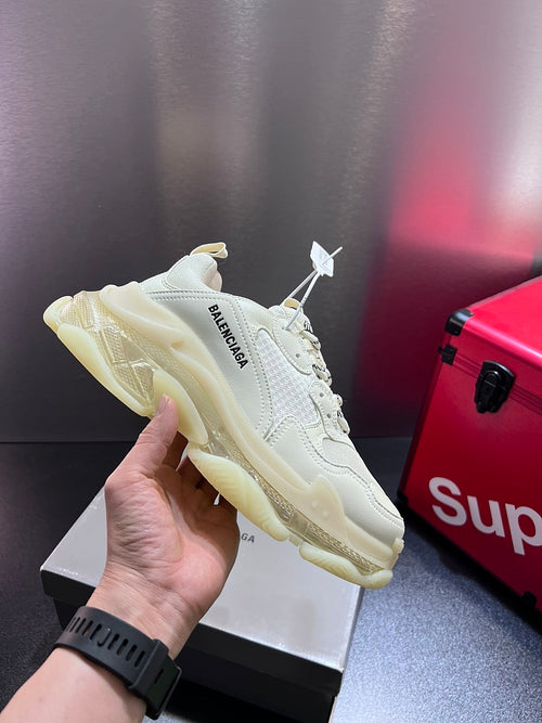 Triple S Sneaker