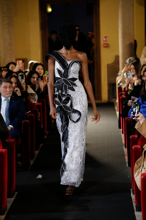 Puissance Sculptée – Shadow Orchid Dominion Gown