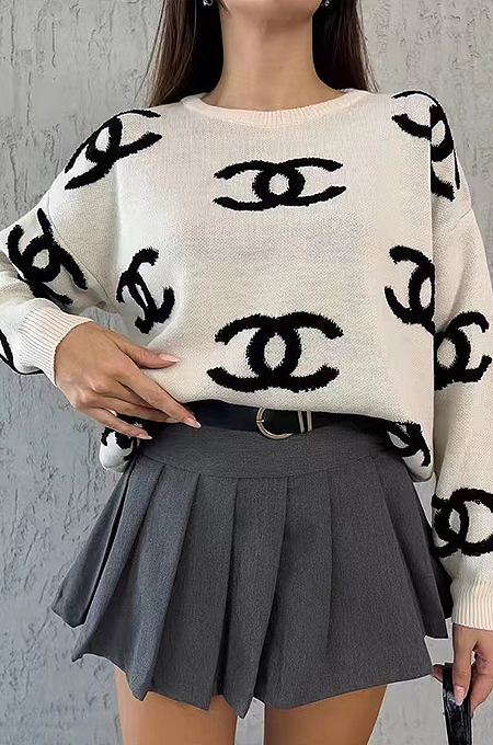 ‘CC’ Logo Sweater