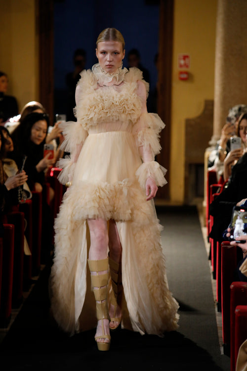 Puissance Sculptée -Duchesse Élysée High-Low Couture Gown