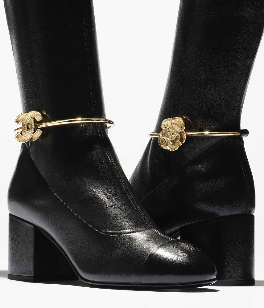 Chanel CC Ankle-Chain Knee-High Leather Boots – LUXE LIVING FASHIONS