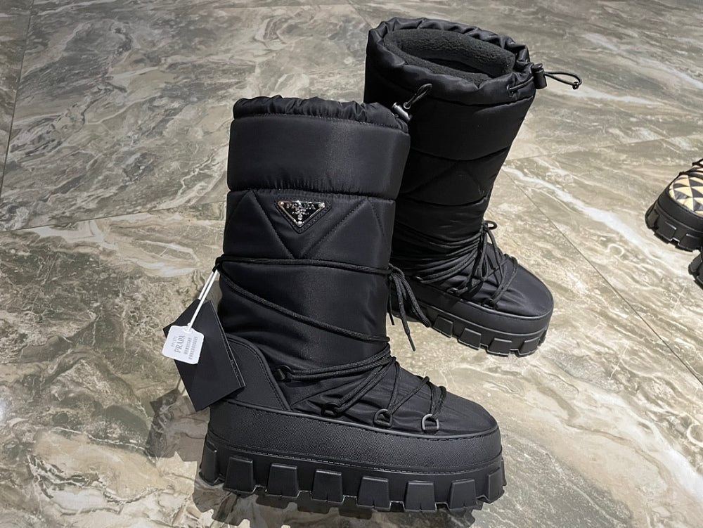 Prada 2025 moon boots