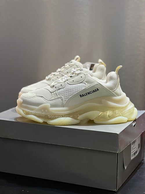 Triple S Sneaker