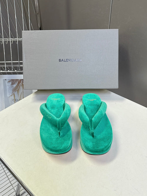 BALENCIAGA “Cloud Platform” Suede Flip-Flop Sandals