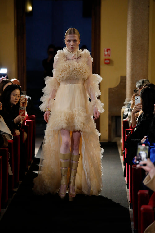 Puissance Sculptée -Duchesse Élysée High-Low Couture Gown