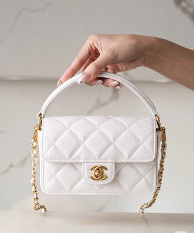 CC 24k Stitch Shoulder Bag