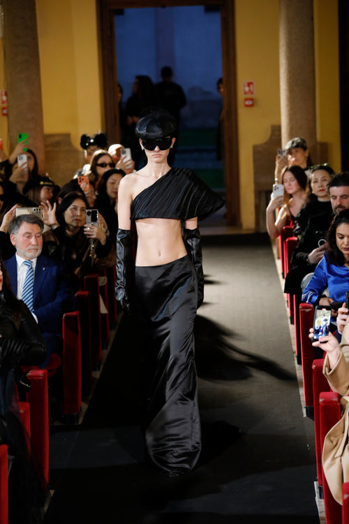 The Nocturne Sculptée Satin Ensemble