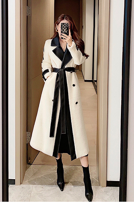 ‘Luxury Hybrid’ Trenchcoat