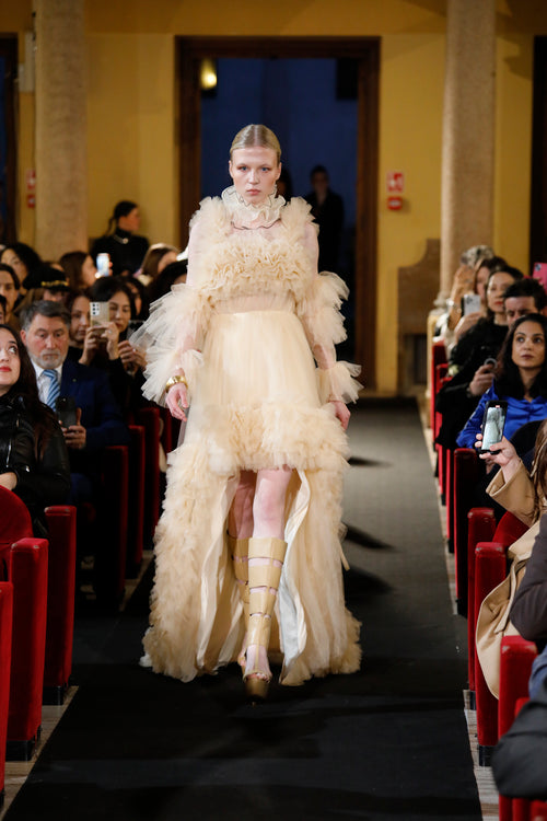 Puissance Sculptée -Duchesse Élysée High-Low Couture Gown