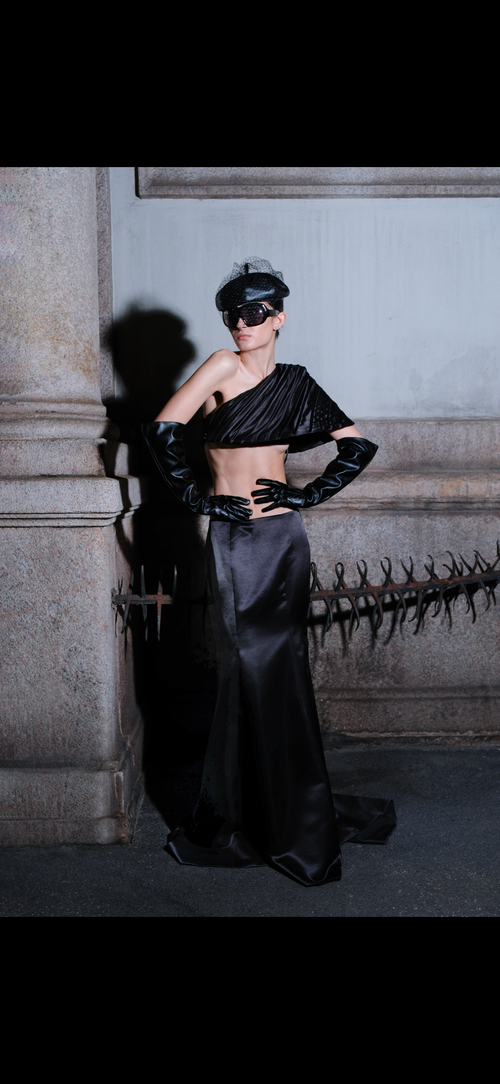 The Nocturne Sculptée Satin Ensemble