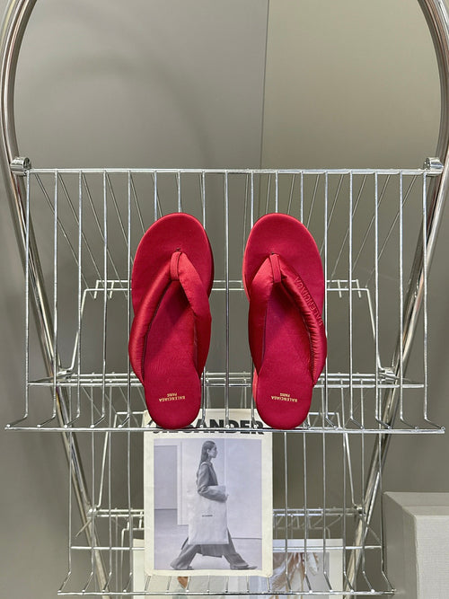 BALENCIAGA “Cloud Platform” Suede Flip-Flop Sandals