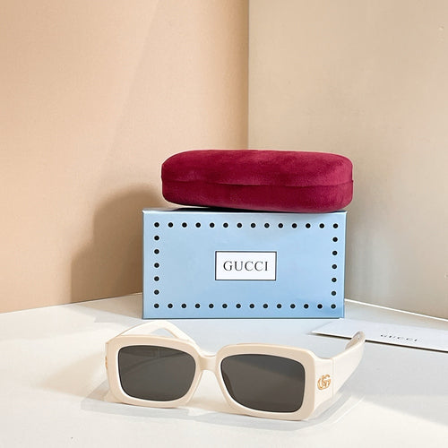Gucci Marmont Oversized Square Sunglasses