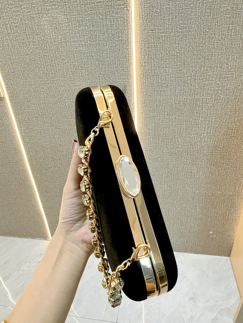 'Zinovia' Crystal Handbag