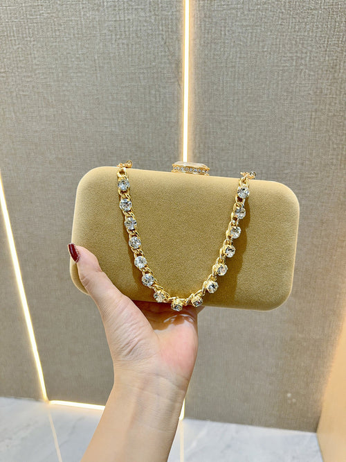 'Zinovia' Crystal Handbag