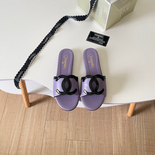 CHANEL CC Leather Slide Sandals