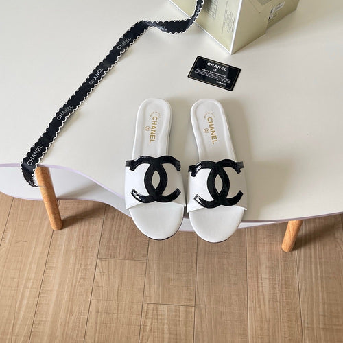 CHANEL CC Leather Slide Sandals