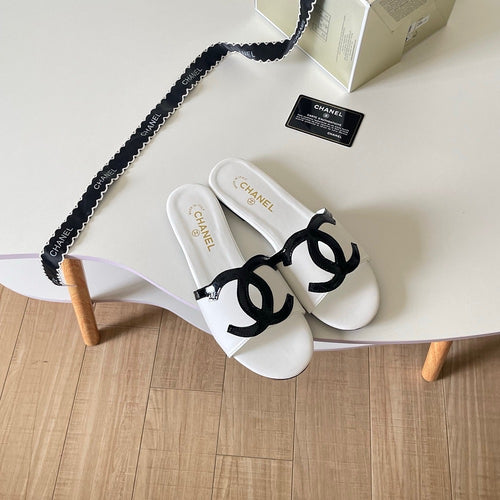 CHANEL CC Leather Slide Sandals
