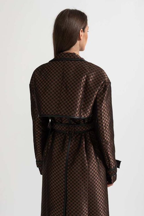 Couture d’Obsidienne Trench — Luxe Edition