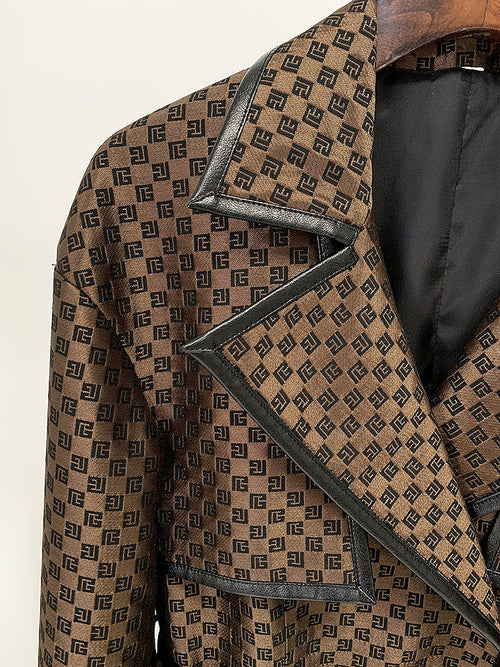 Couture d’Obsidienne Trench — Luxe Edition