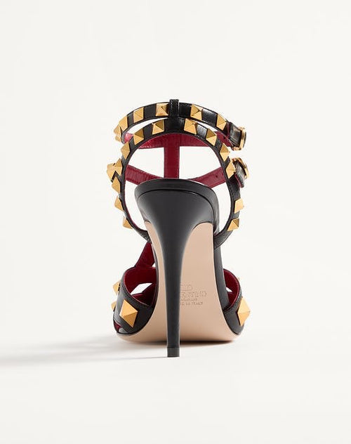 VALENTINO GARAVANI ROCKSTUD CAGED PUMPS