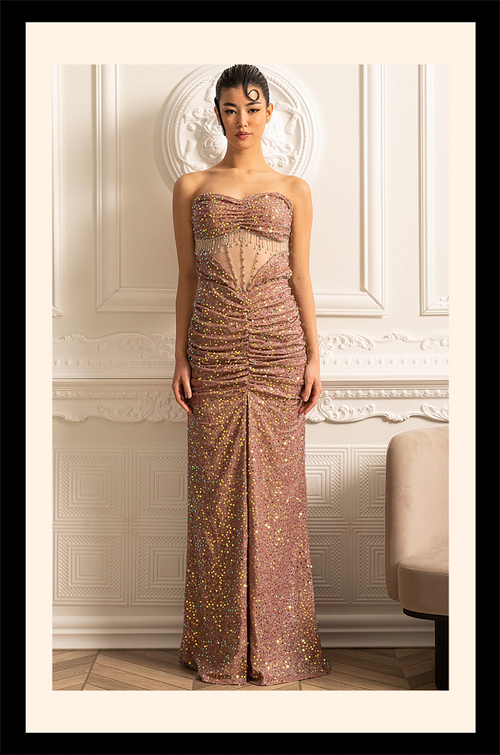 “Opéra de Rose” Beaded Illusion Gown