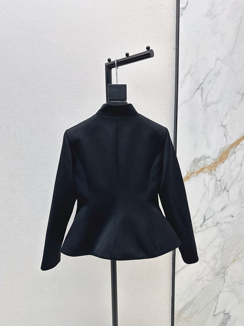 “Nero Élise” Wool-Silk Tailored Jacket — Loro Piana