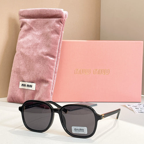 Miu Miu Quadrato Elegance Sunglasses