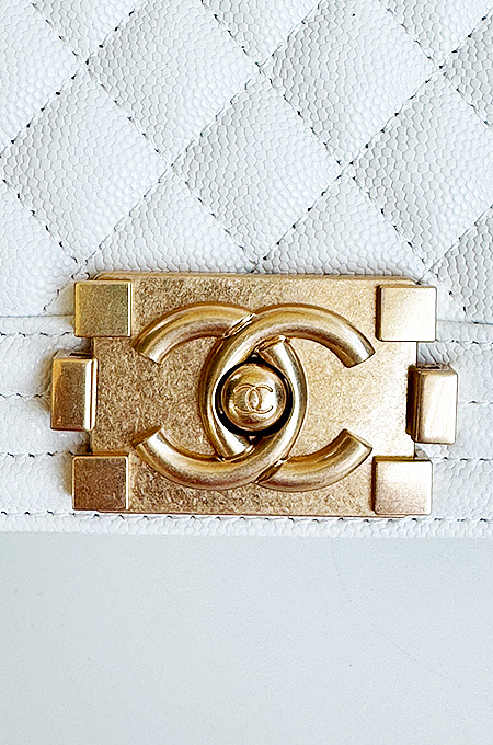 “Boy de Neige” Quilted Lambskin Luxe Shoulder Bag Inspired by the CHANEL Boy Bag in Classic White