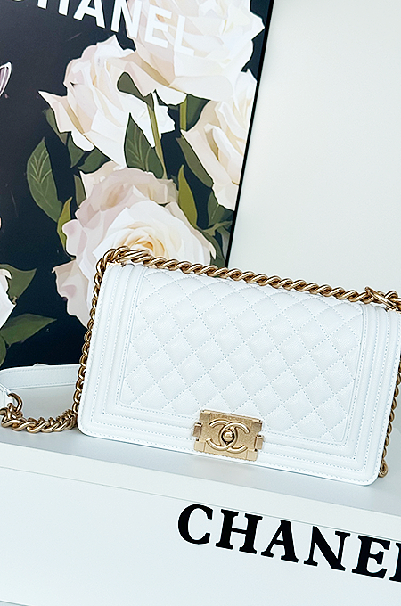 “Boy de Neige” Quilted Lambskin Luxe Shoulder Bag Inspired by the CHANEL Boy Bag in Classic White