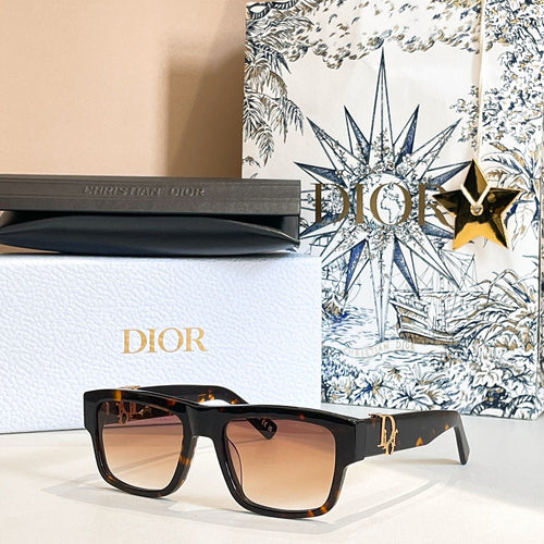 Christian Dior “30Montaigne Bold” Sunglasses Collection