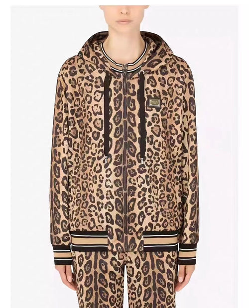 Dolce & Gabbana “La Panthère Élégante” Leopard Lounge Set