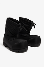 Balenciaga “Alaska Snow” Padded Winter Boots – Black Edition