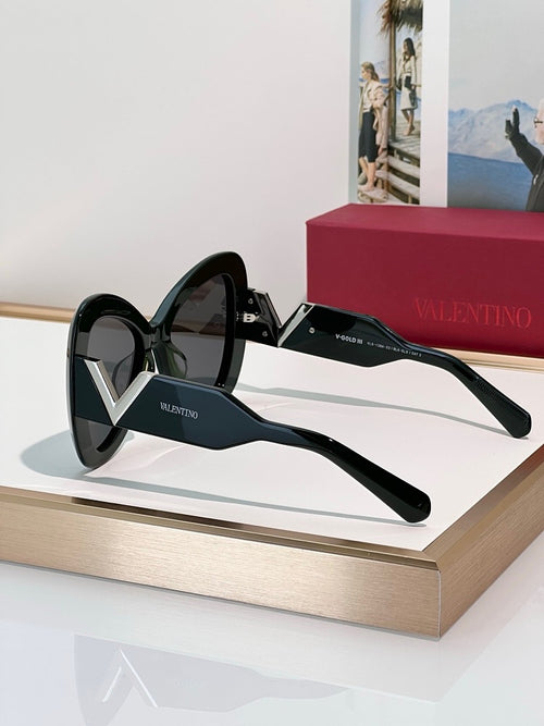 Valentino “V-Sculpt” Oversized Cat-Eye Sunglasses