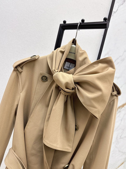 Burberry Heritage Bow-Detail Trench Coat