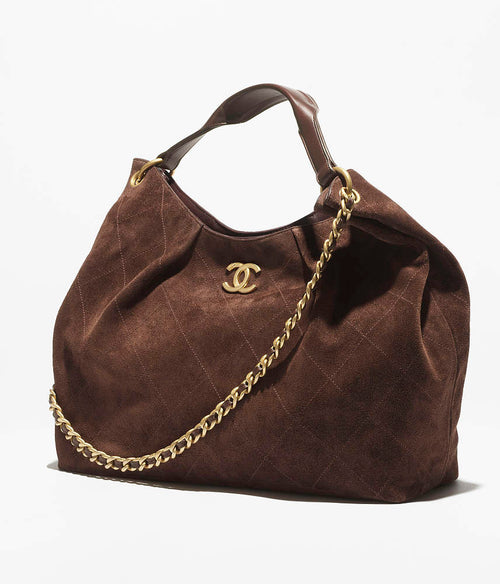 CHANEL – Brun Velours Quilted Hobo Bag