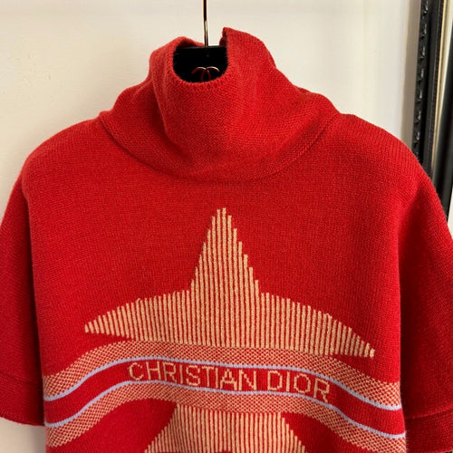 DIOR – Étoile Rouge Cashmere Knit Poncho Top