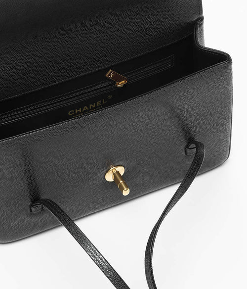 Chanel Noir Ligne Élancée Shoulder Bag