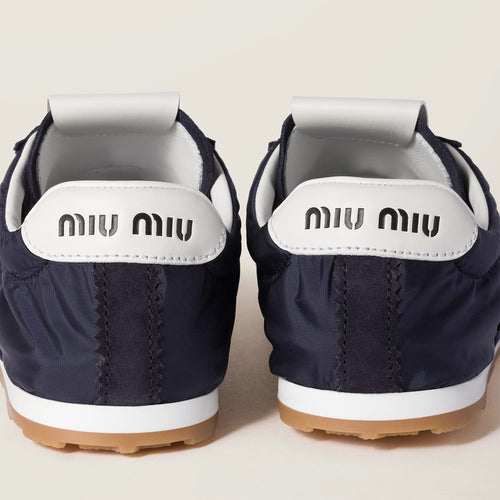 Miu Miu Plume – Marine (Technical)