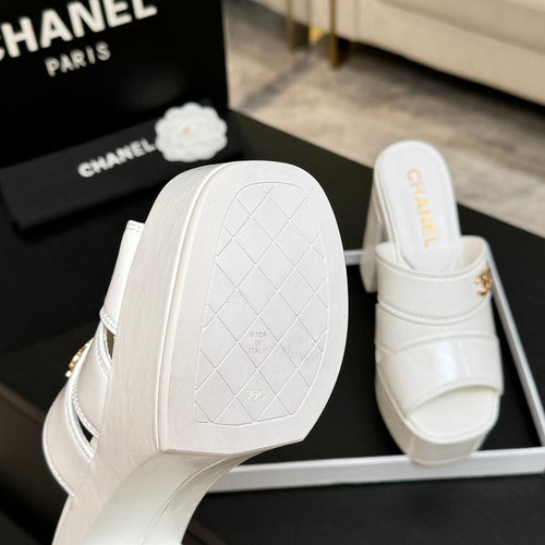 Chanel Élévation Platform Mule – Blanc Éclat Edition