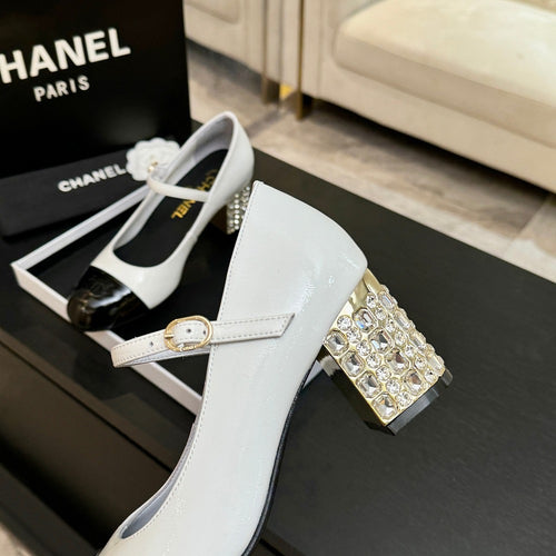 Chanel – Blanc Éclat Mary Jane Heels