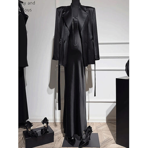 “L’Esprit Sombre” – Satin Silhouette & Tailored Blazer Set (Noir Edition)